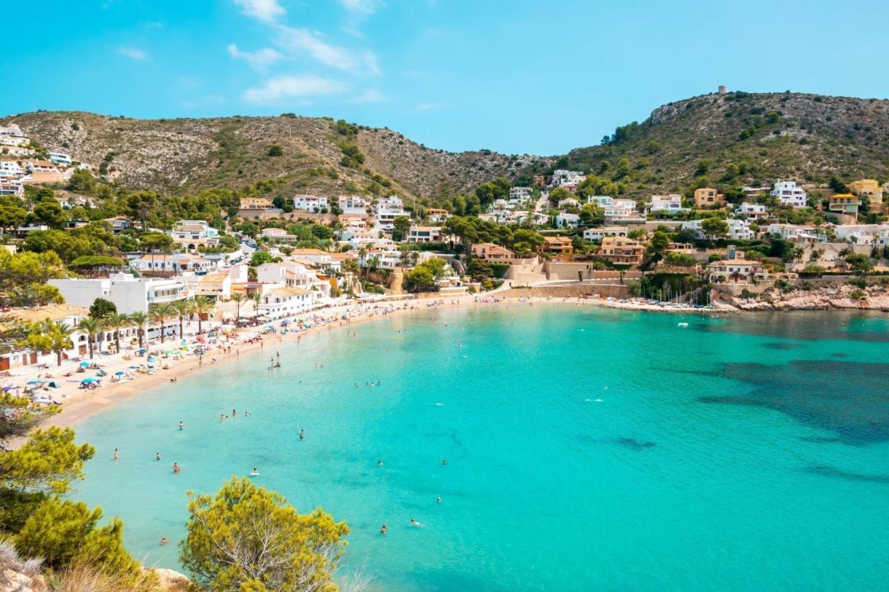 Luxury Apartment In The Heart Of Moraira & 200Mtrs From The Sea Exterior photo